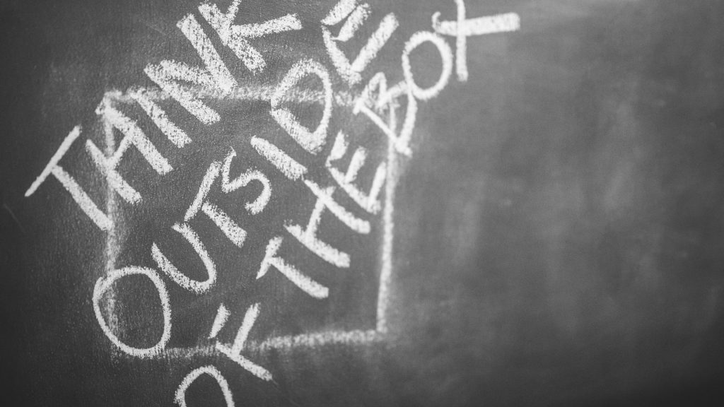 L'EIT Digital Challenge récompense les 3 meilleures scale-up Deeptech numérique européenne de 2021 Think outside of the box