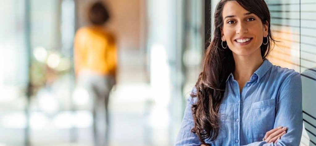 La méthode MEDDIC : comment faire la part belle aux sombres héros de la vente Portrait d'une commerciale