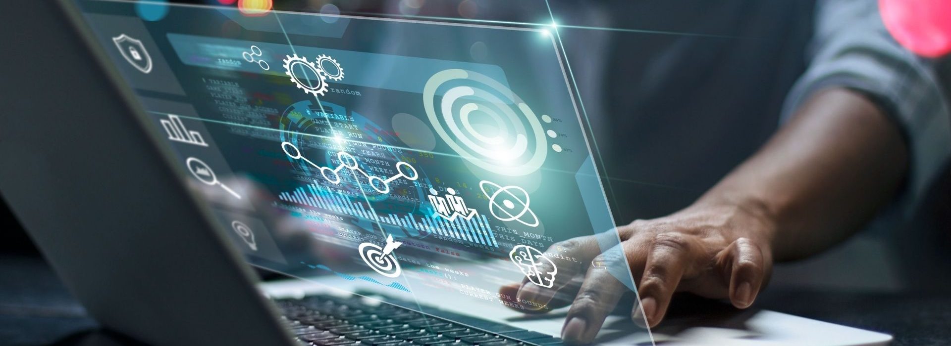 L’agence data marketing ISOSKELE avec l’institut BVA évaluent le marché Data Marketing à 2,2 milliards d’euros en 2020. Programmeur masculin utilisant l’ordinateur portable
