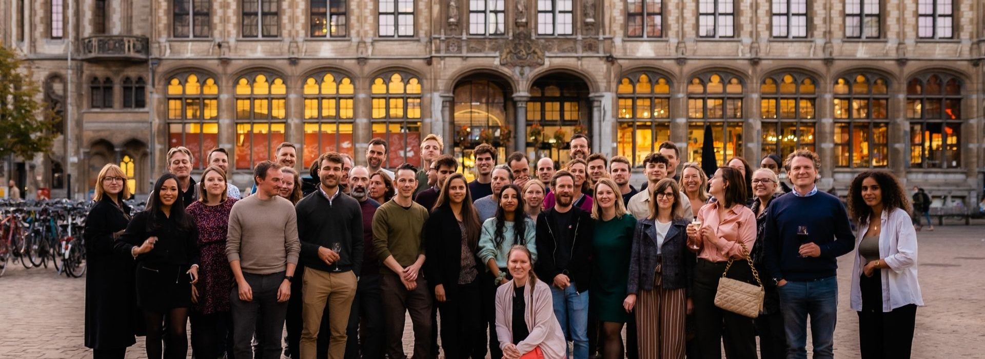 Hello Customer : la plateforme belge de gestion de feedbacks clients poursuit le développement de ses activités en France ! Equipe Hello Customer