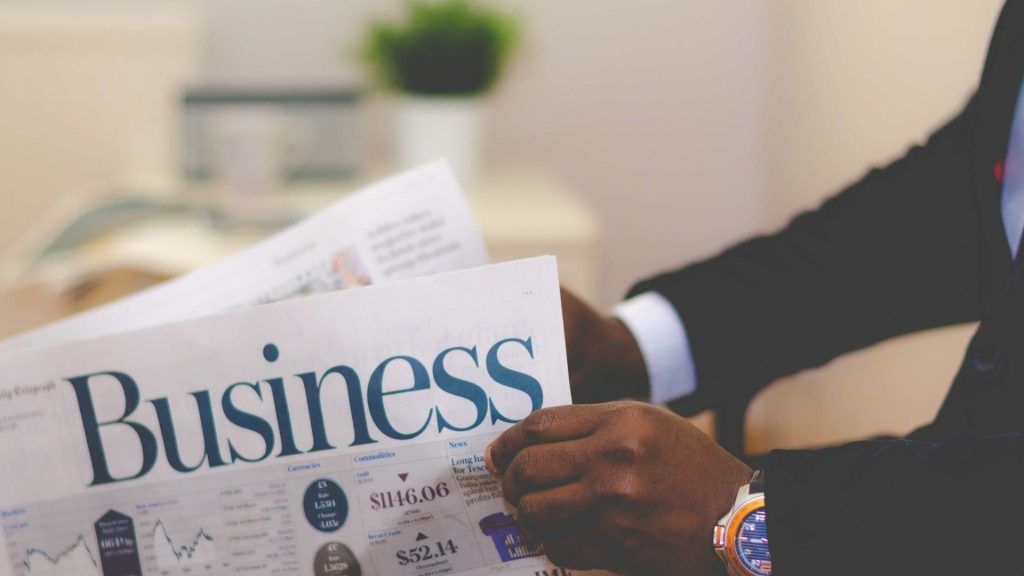 Romain Hévin  nous livre ses retours sur les erreurs souvent commises par les entreprises, fatales à leur santé commerciale, ainsi que des conseils pour se prémunir. Journal business