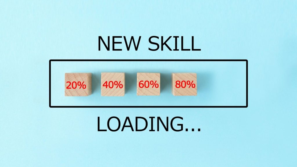 Si vous avez les soft skills pour assurer le rôle de commercial, avoir les hard skills essentielles feront de vous un élément très recherché sur le marché Acquisition de nouvelles images de compétences