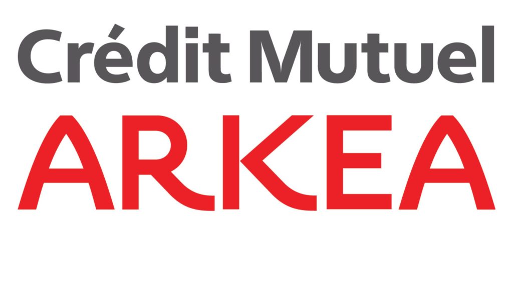 Catherine Bastian est nommée Directrice Marketing et Expérience Client du Crédit Mutuel Arkéa. Logo CMB Arkea