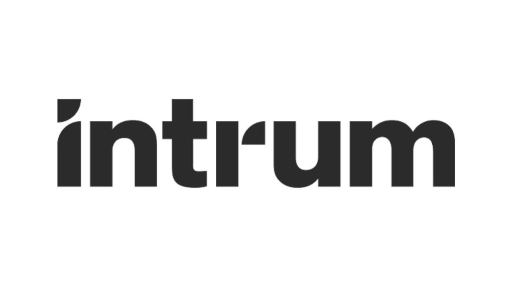 Nomination de Thomas Duvacher à la direction générale d'Intrum France Logo Intrum