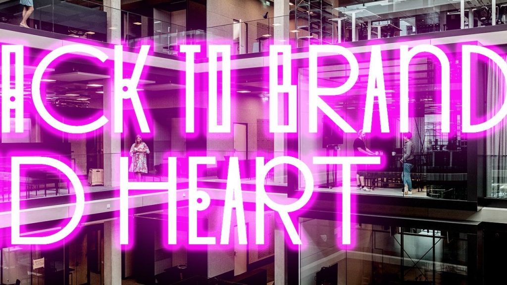 2023 : Quels sont les enjeux à relever pour les décideurs marketing ? Message : Back to Brand and heart