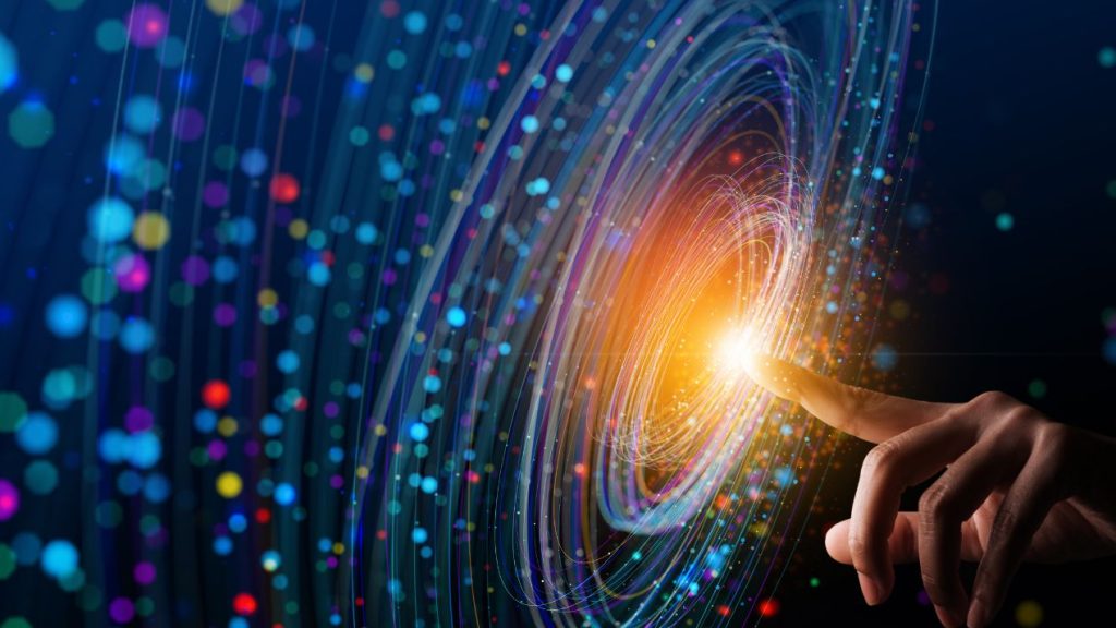 Concept Big Data. Réseau neuronal numérique. Femme d’affaires touchant la main Introduction de l’intelligence artificielle. Cyberespace du futur. Science et innovation de la technologie.