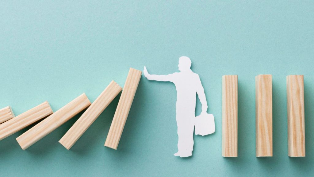 Comment planifier la gestion des risques projet ? Dominos