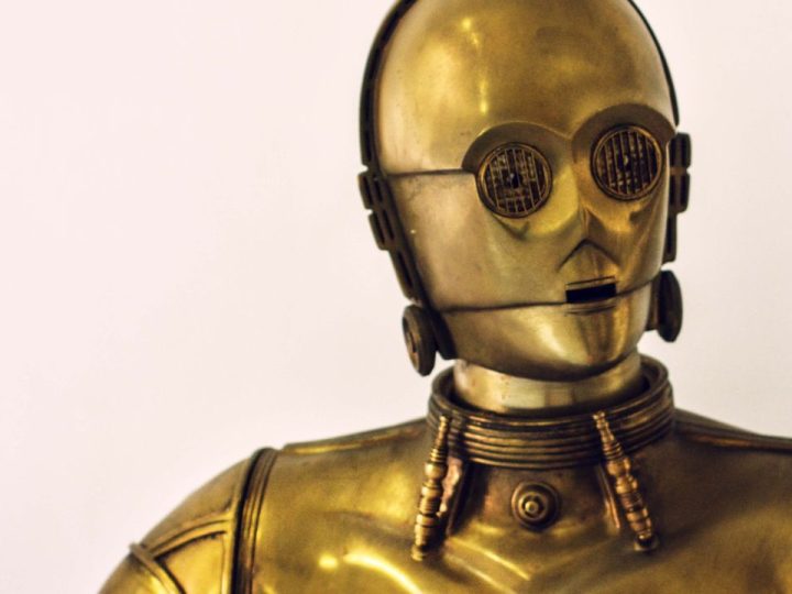 En quoi l’IA bouleverse-t-elle les métiers des RH et plus particulièrement ceux du recrutement ? Robot