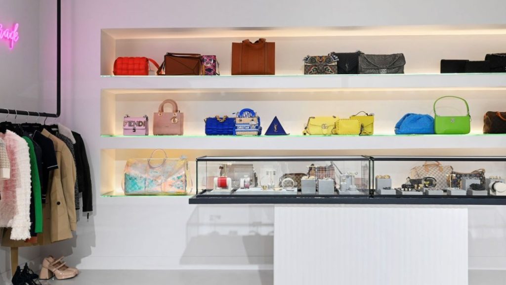 Monogram, seconde main de luxe lève près de 3 millions d'euros Boutique Monogram