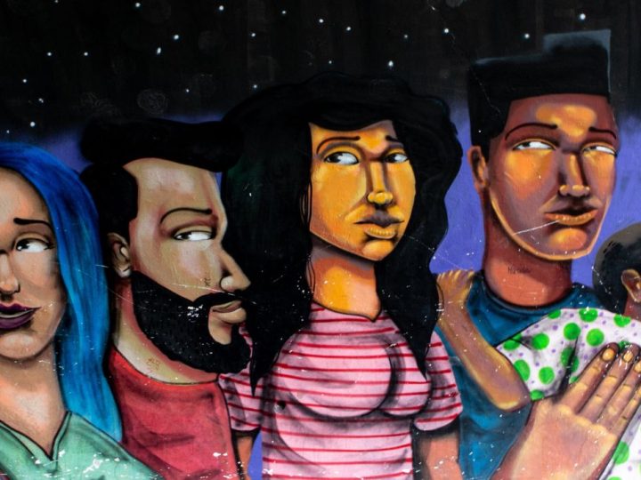 Graffiti représentant des personnes issues de la diversité